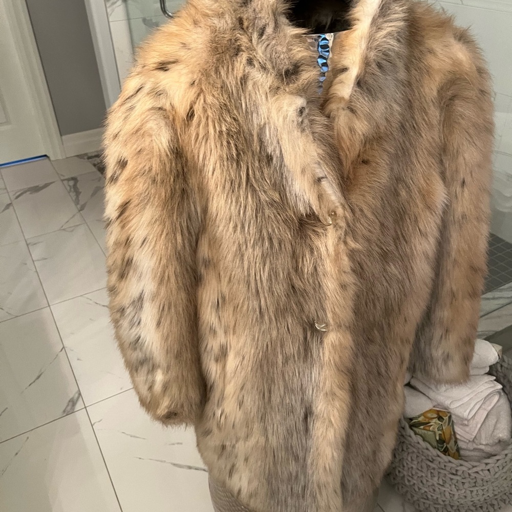 Vintage 1970s studio 54 hippie BoHo chic faux fur walking jacket size small lynx